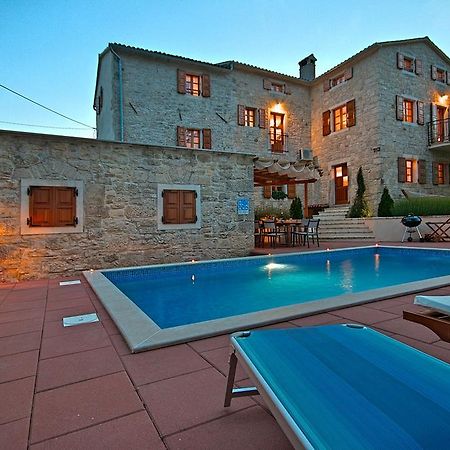 Villa Angela E Giovanni Vizinada Bagian luar foto
