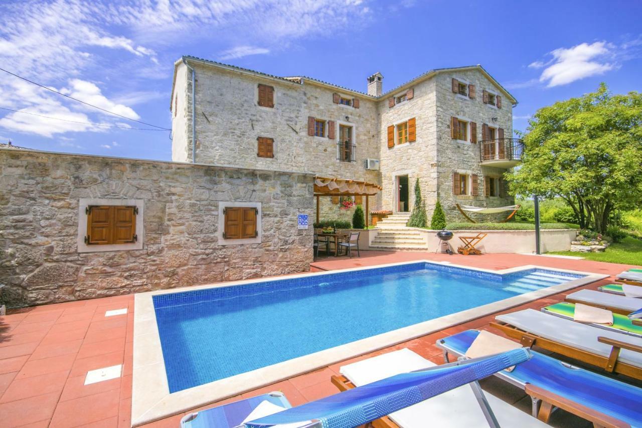 Villa Angela E Giovanni Vizinada Bagian luar foto