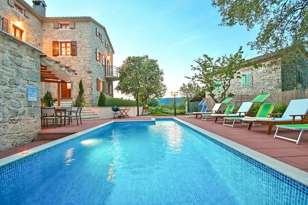 Villa Angela E Giovanni Vizinada Bagian luar foto